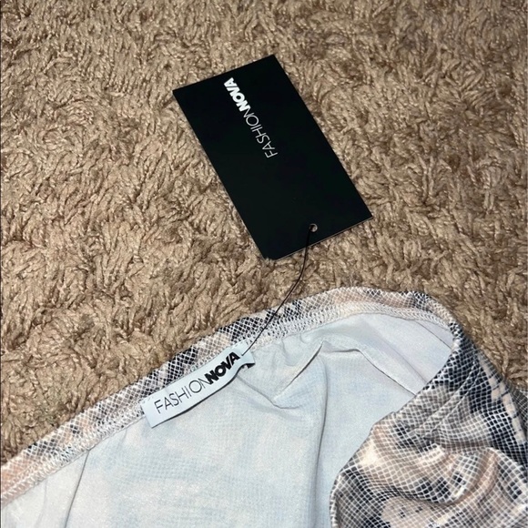 Faux Leather Snake Skin Tube Top - Picture 8 of 11